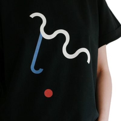 Tricou Finn detaliu